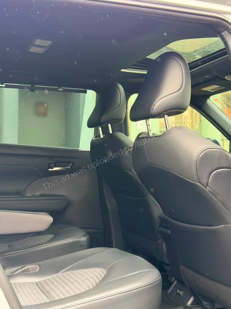 2021 Toyota Highlander for sale in Ghana - photo 2