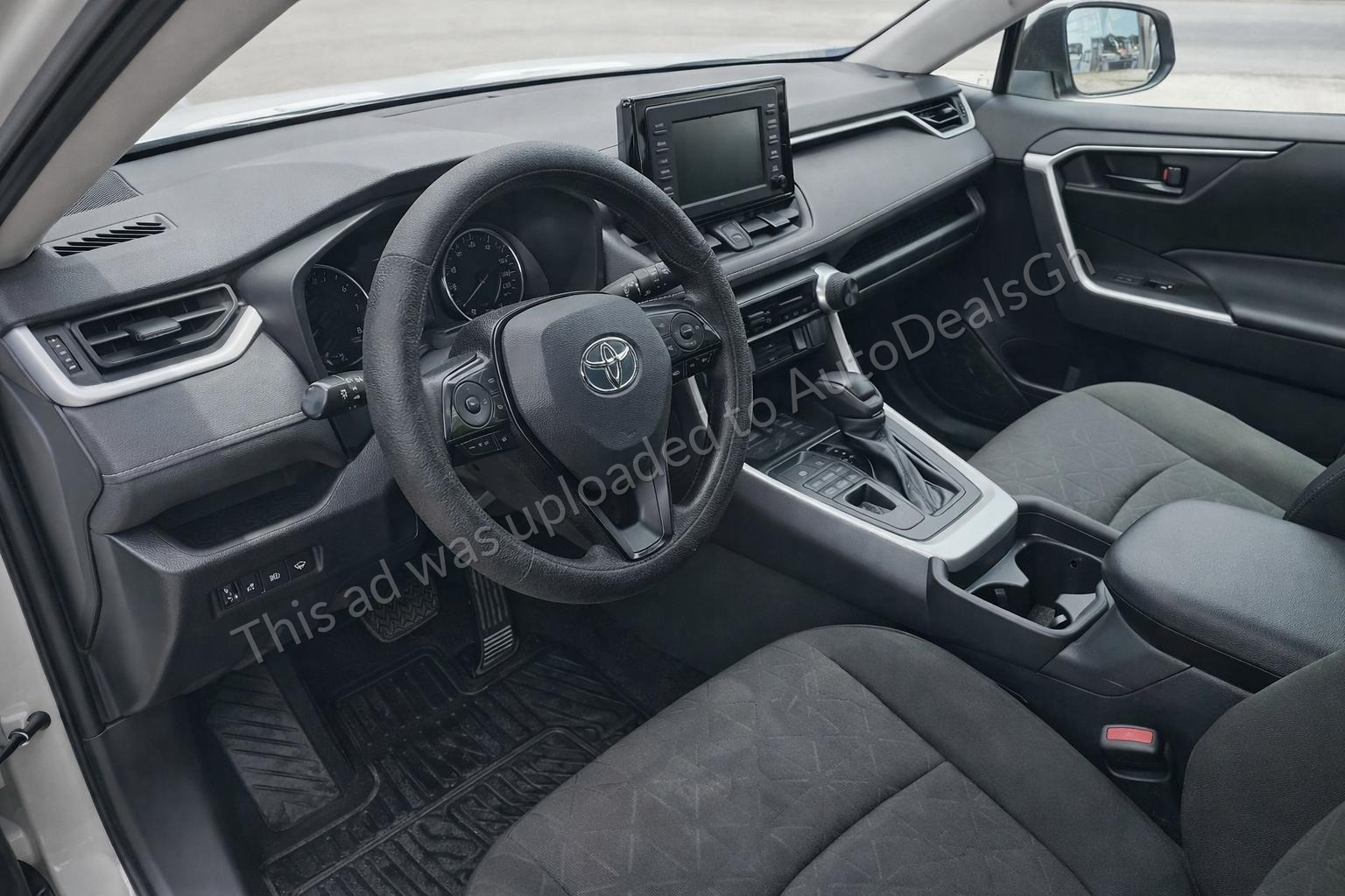 2020 Toyota RAV4 for sale in Ghana - photo 4