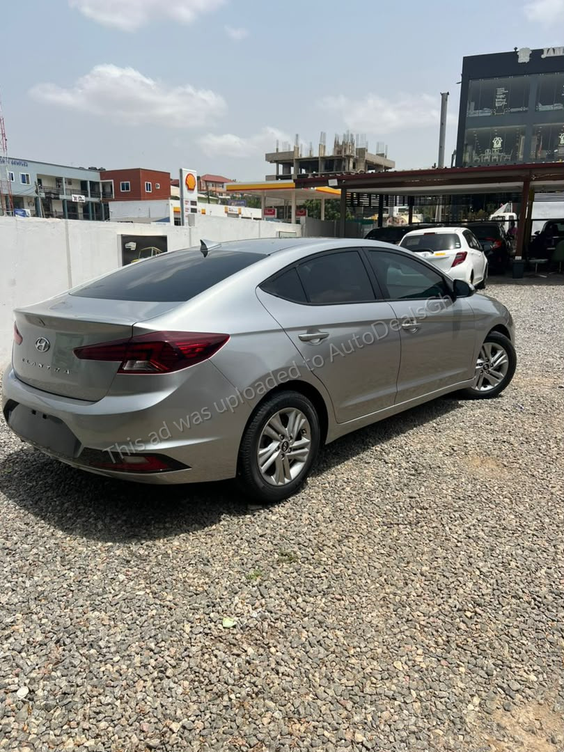 2020 Hyundai Elantra for sale in Ghana - photo 2
