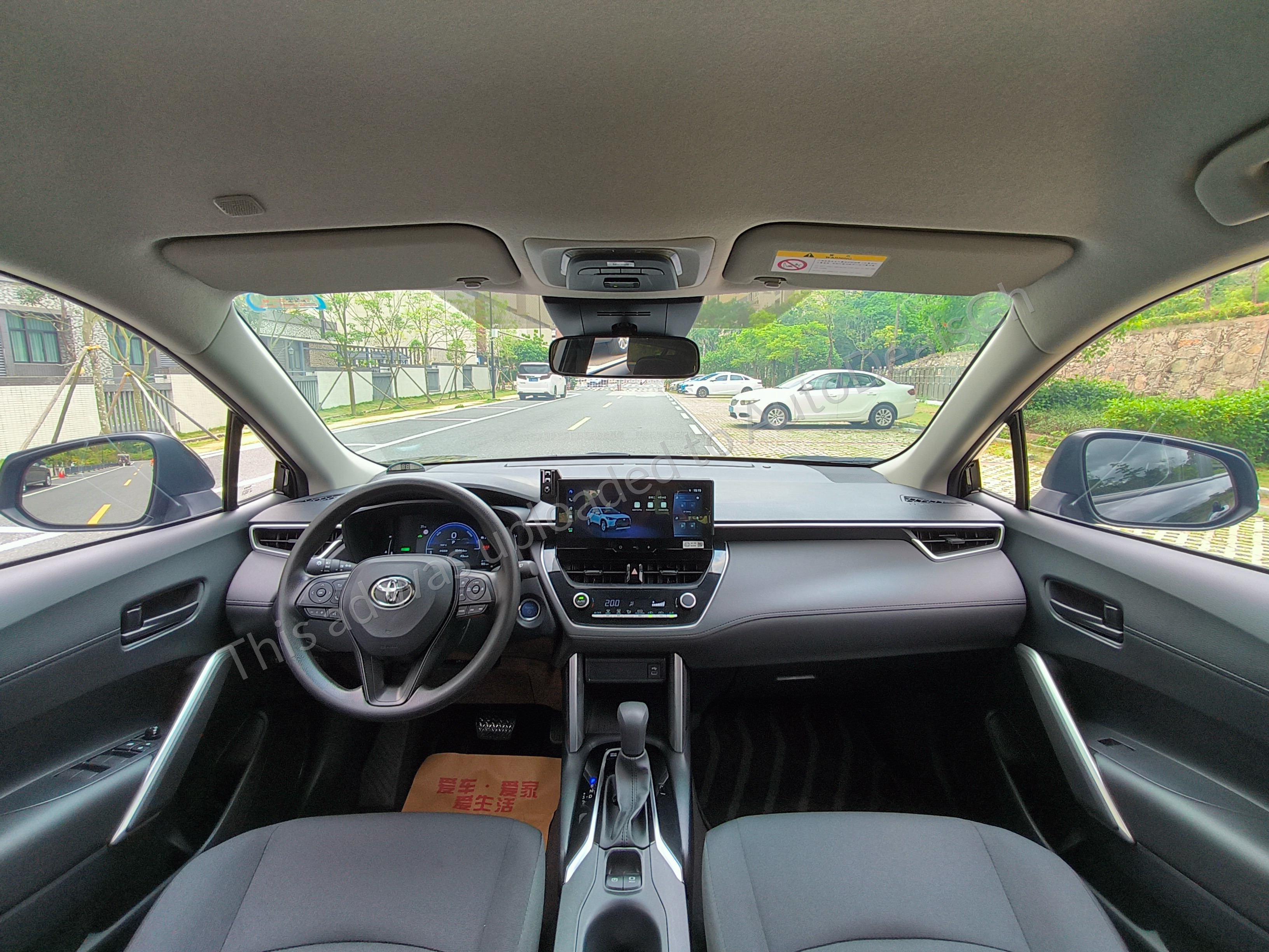 2023 Toyota Corolla Cross for sale in Ghana - photo 3