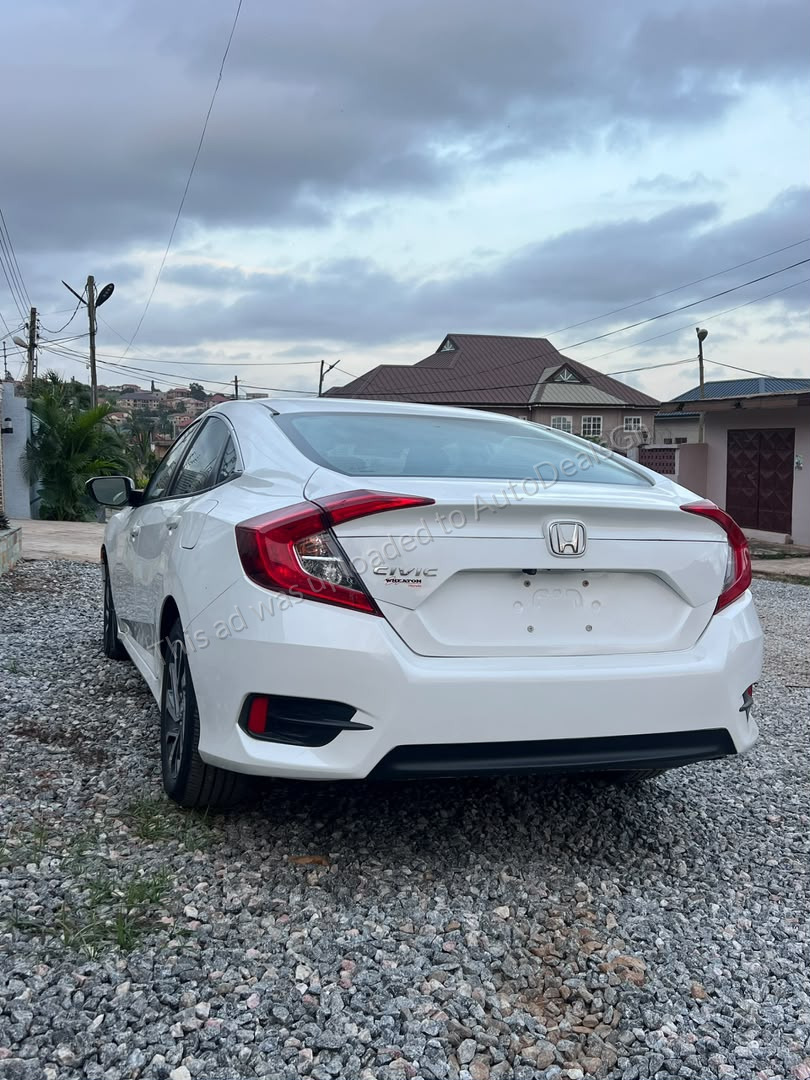 2024 Honda Civic for sale in Ghana - photo 3
