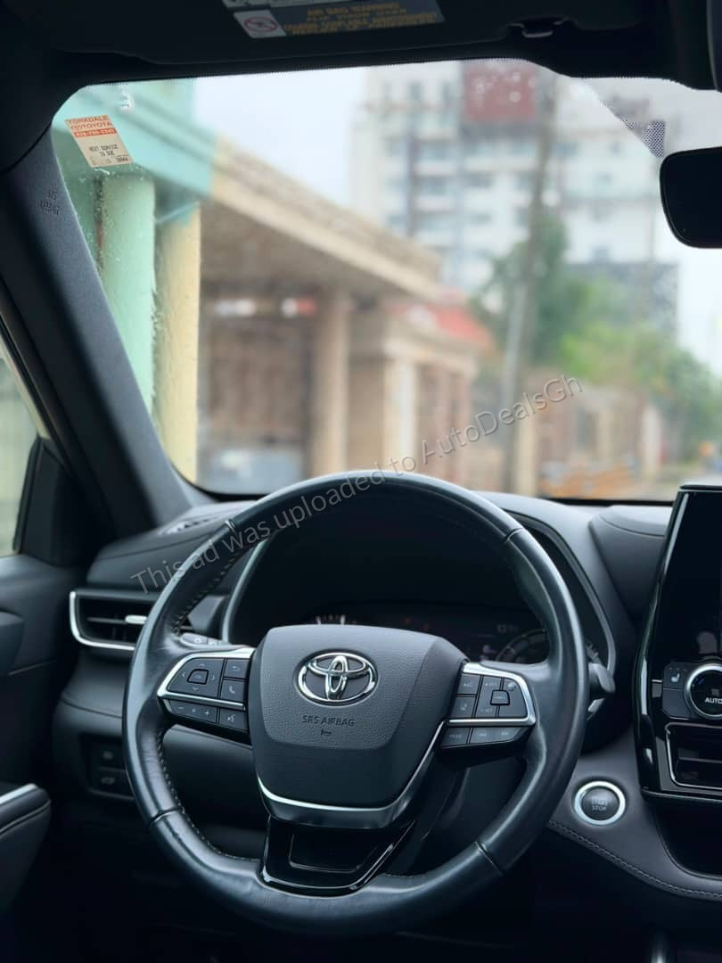 2021 Toyota Highlander for sale in Ghana - photo 8