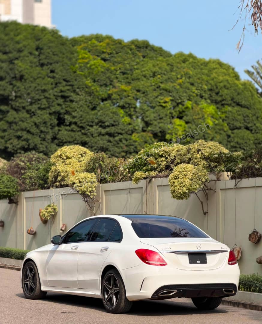 2018 Mercedes-Benz C300 for sale in Ghana - photo 2