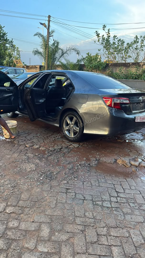 2014 Toyota Camry for sale in Ghana - photo 2