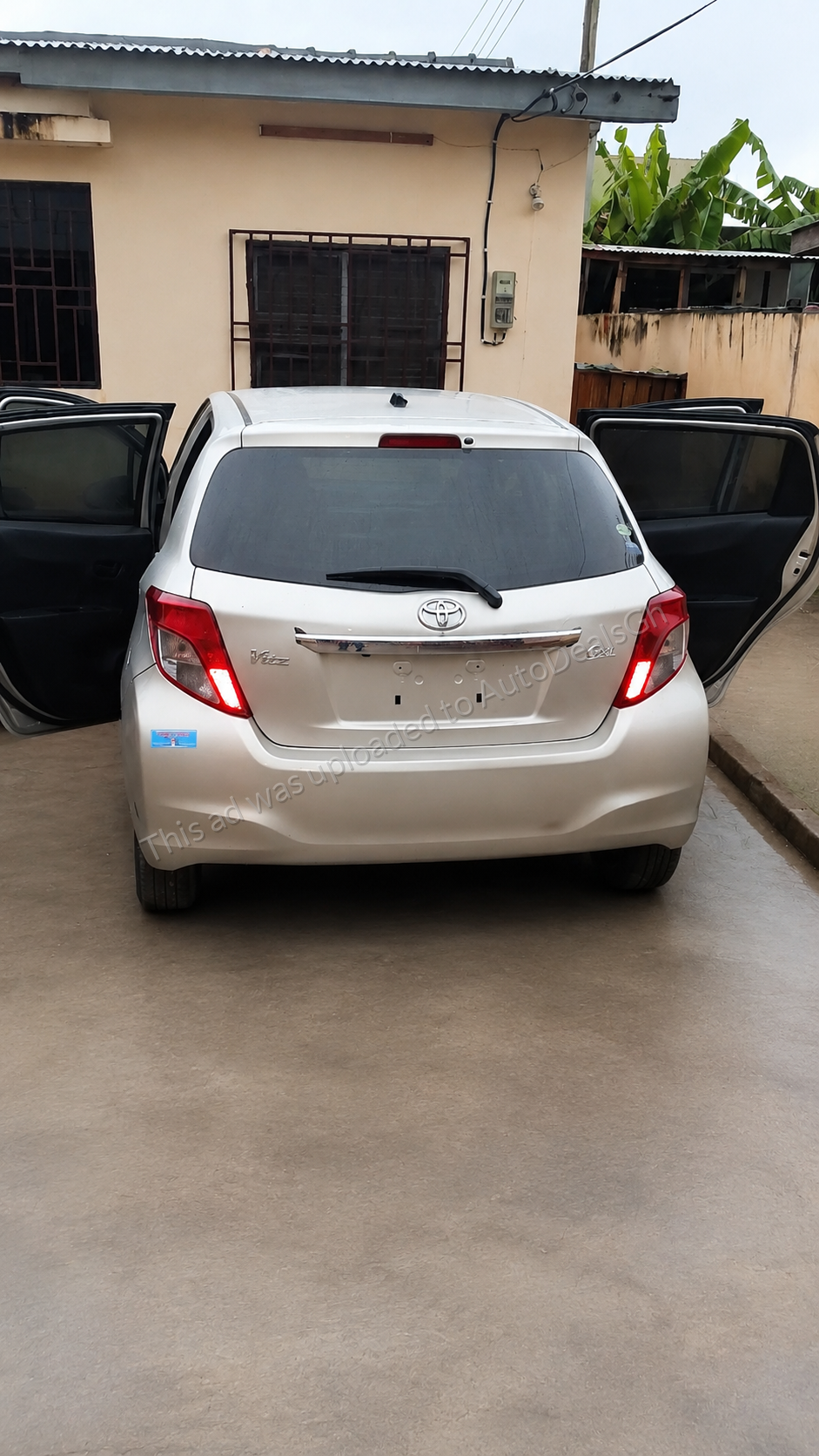 2013 Toyota Aqua for sale in Ghana - photo 4