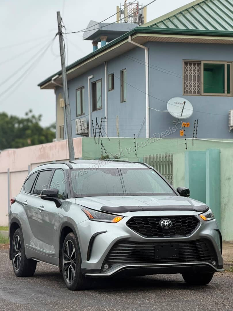 2021 Toyota Highlander for sale in Ghana - photo 3