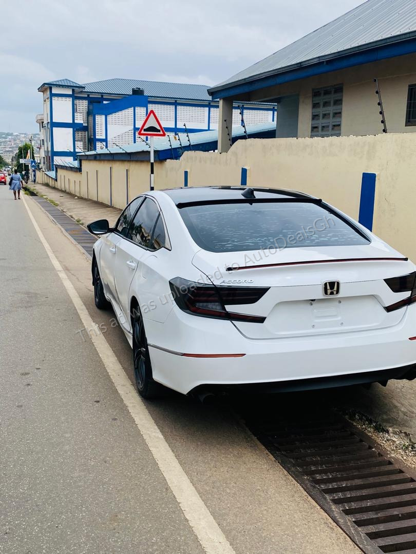 2018 Honda Accord for sale in Ghana - photo 6