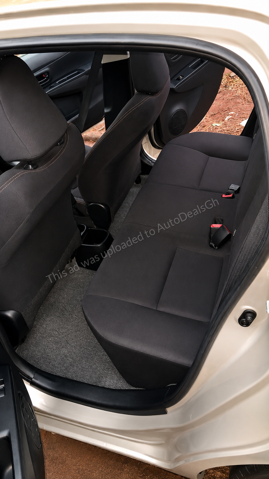 2013 Toyota Aqua for sale in Ghana - photo 3