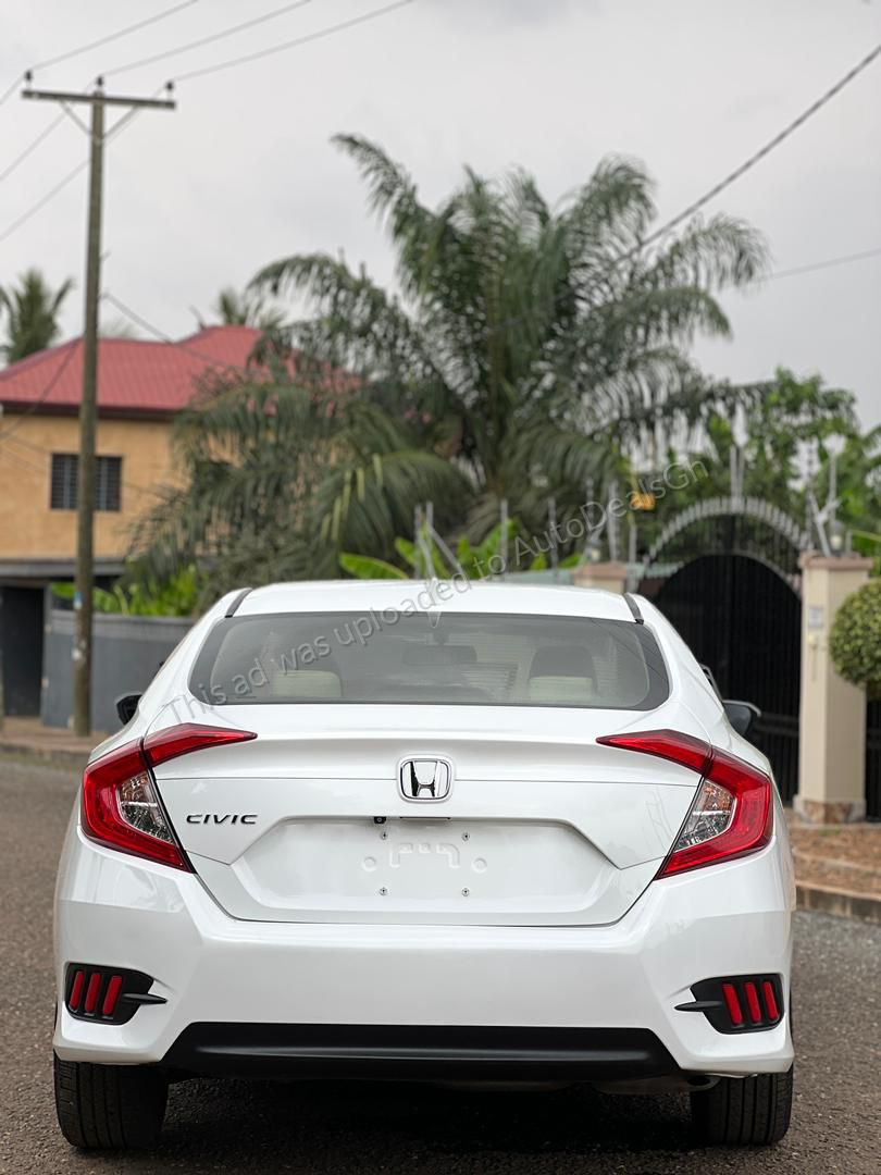 2017 Honda Civic for sale in Ghana - photo 6