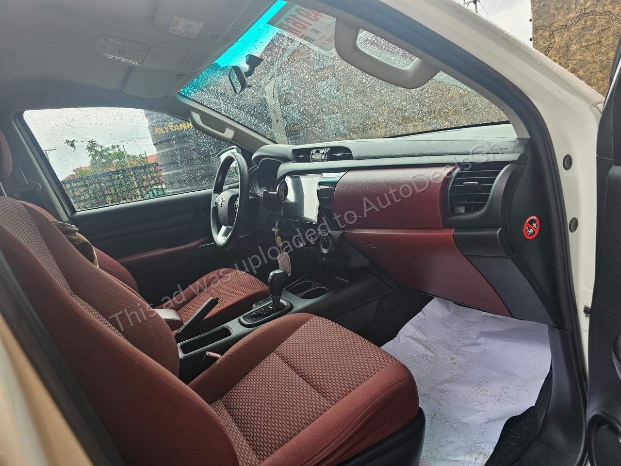 2019 Toyota Hilux for sale in Ghana - photo 8
